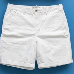 Original Penguin White Flat Front Men's Shorts Slim Fit 8" Inseam